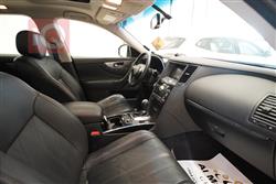 انفنتي QX70